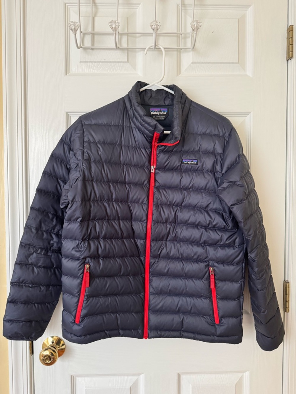 Patagonia Kids Lightweight Navy Blue Puffer Jacket With Red Zippers
